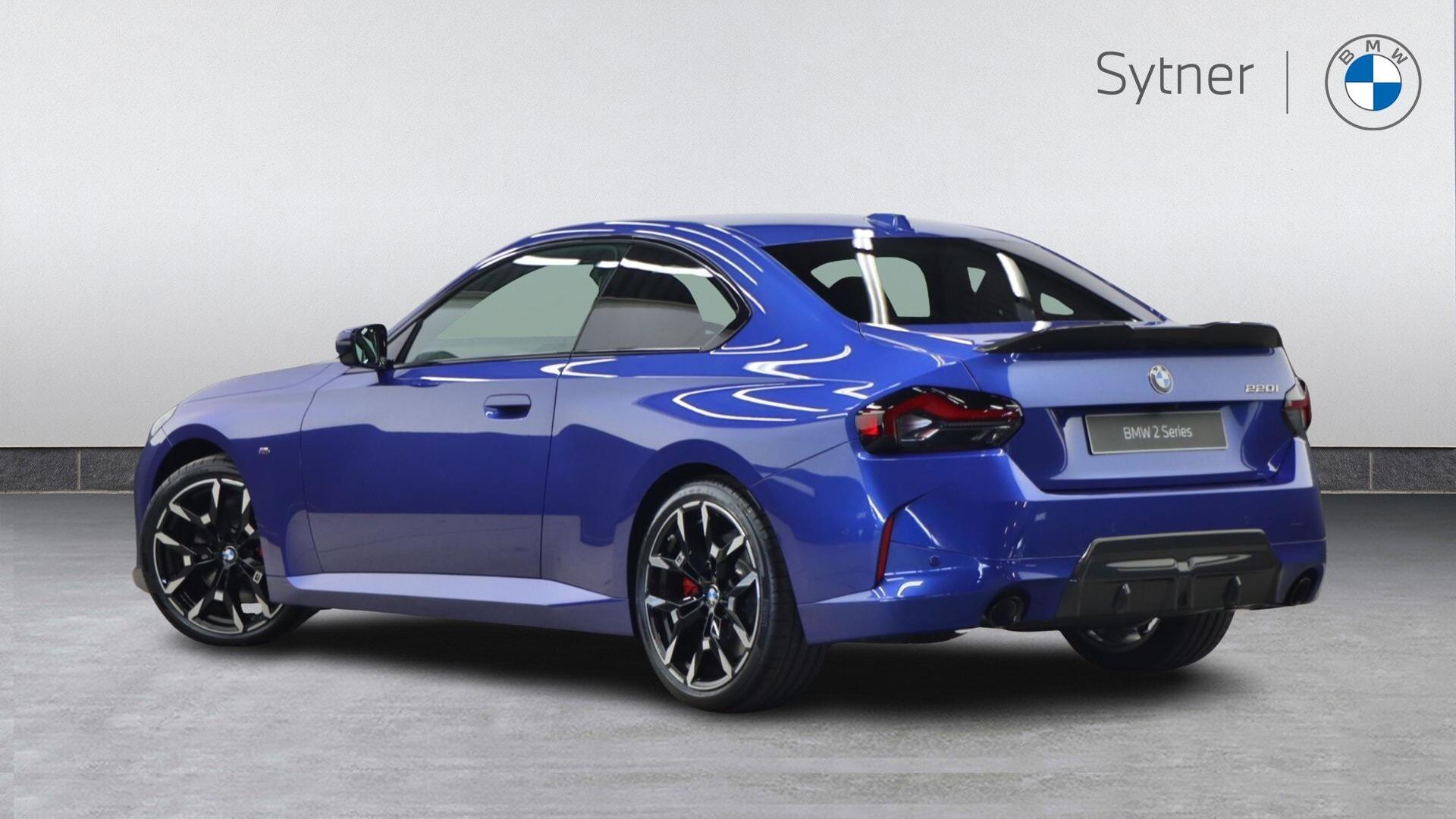 BMW 2 Series view 2