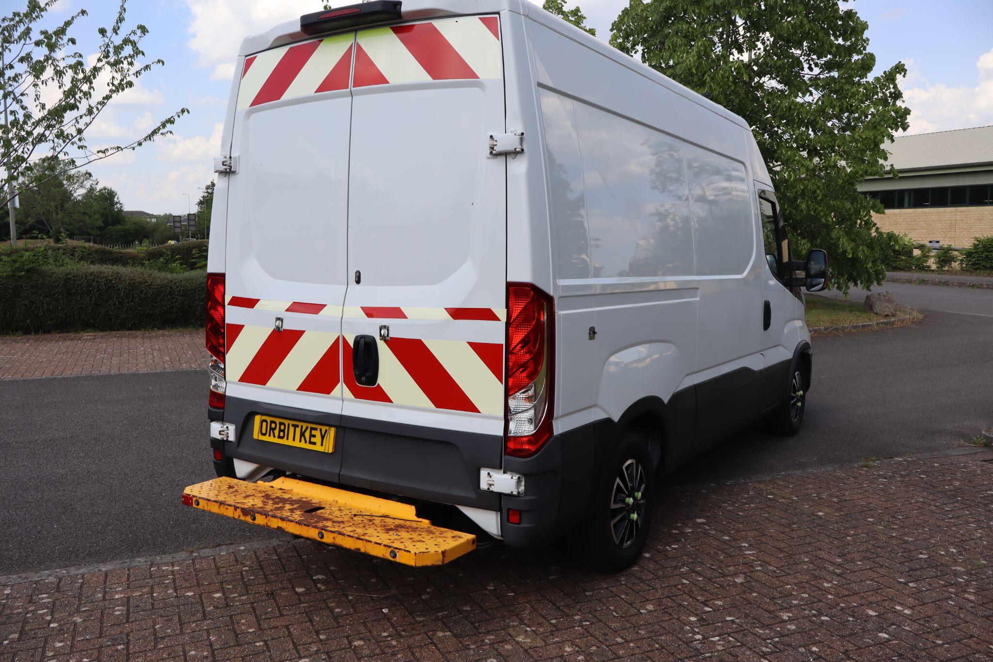 van-images