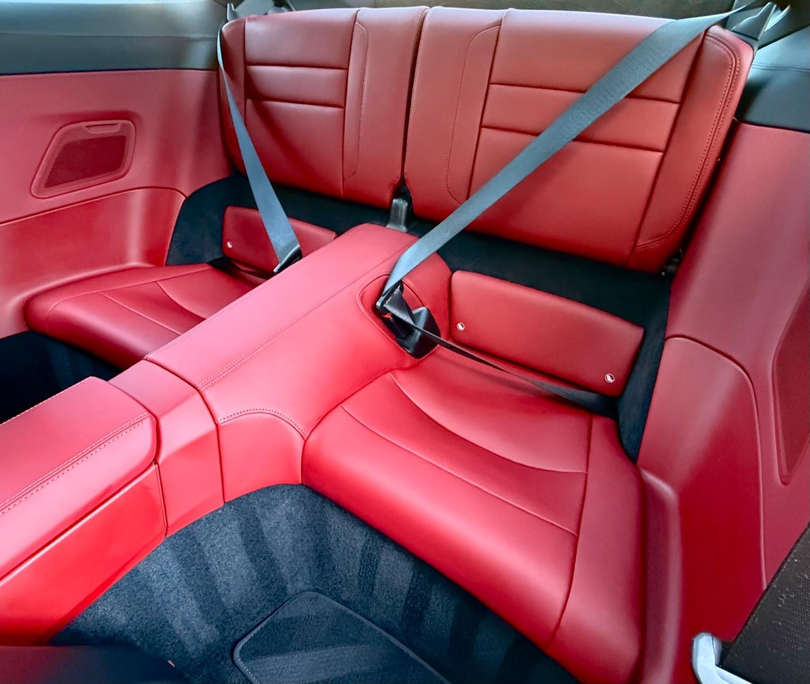 Porsche 911 view 43