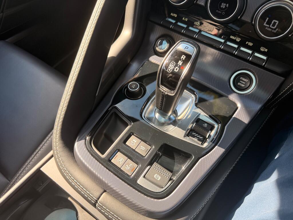 Jaguar F-Type view 41