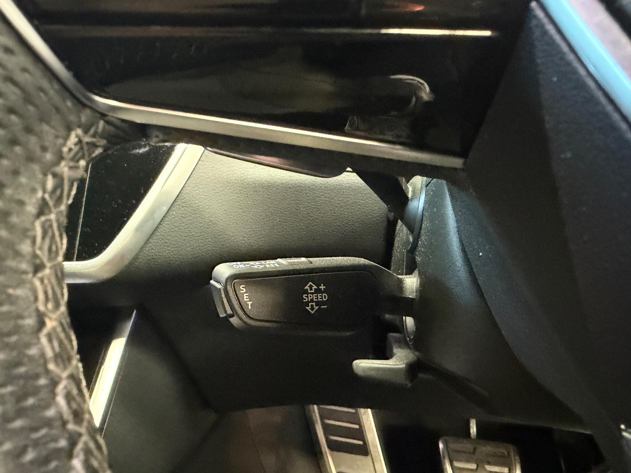 Audi A6 view 46
