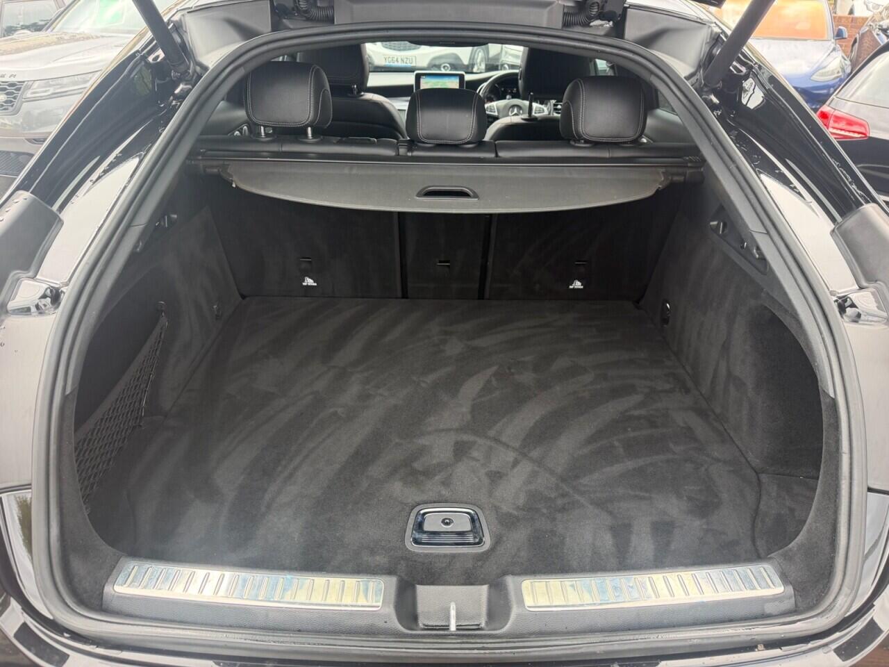 Mercedes-Benz GLC view 24