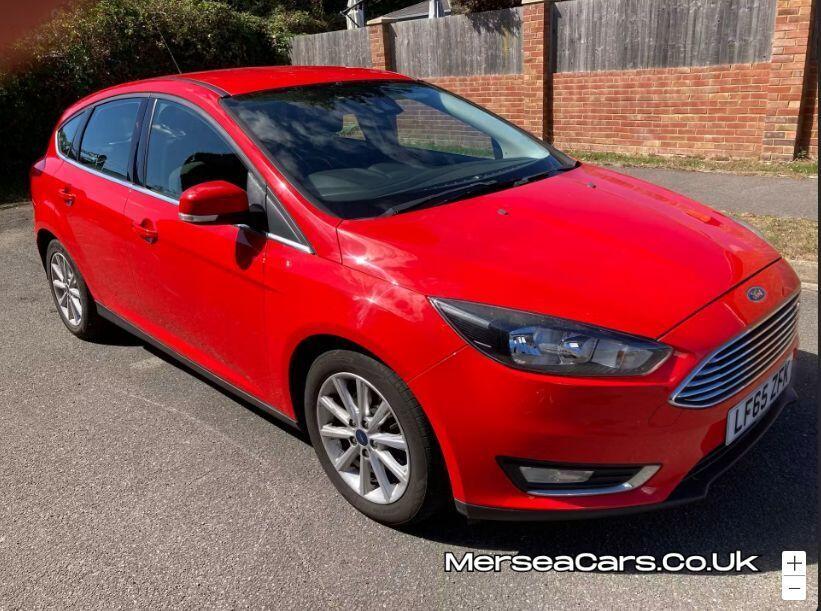 2015 Ford Focus in Red for sale
