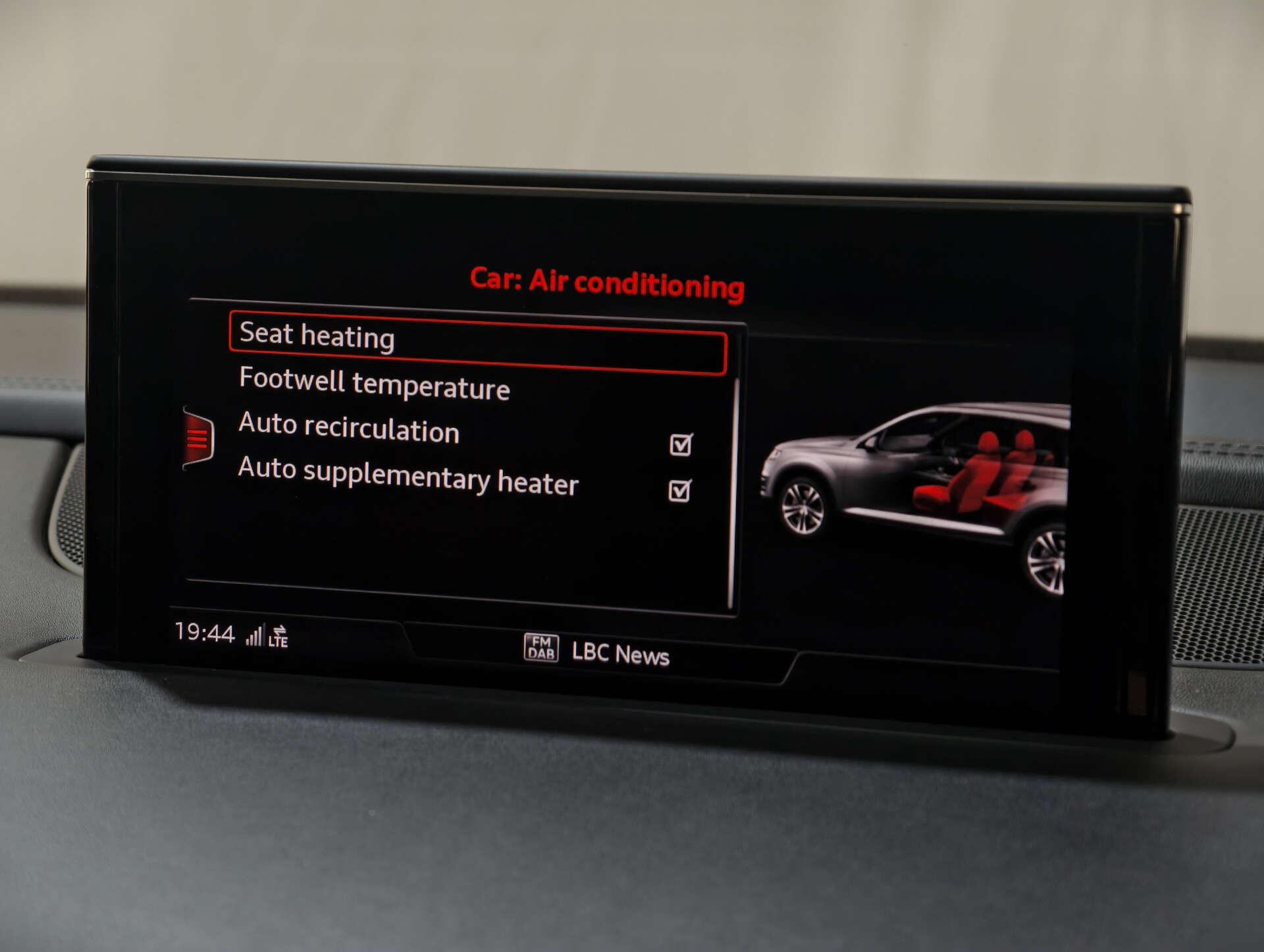 Audi SQ7 view 66