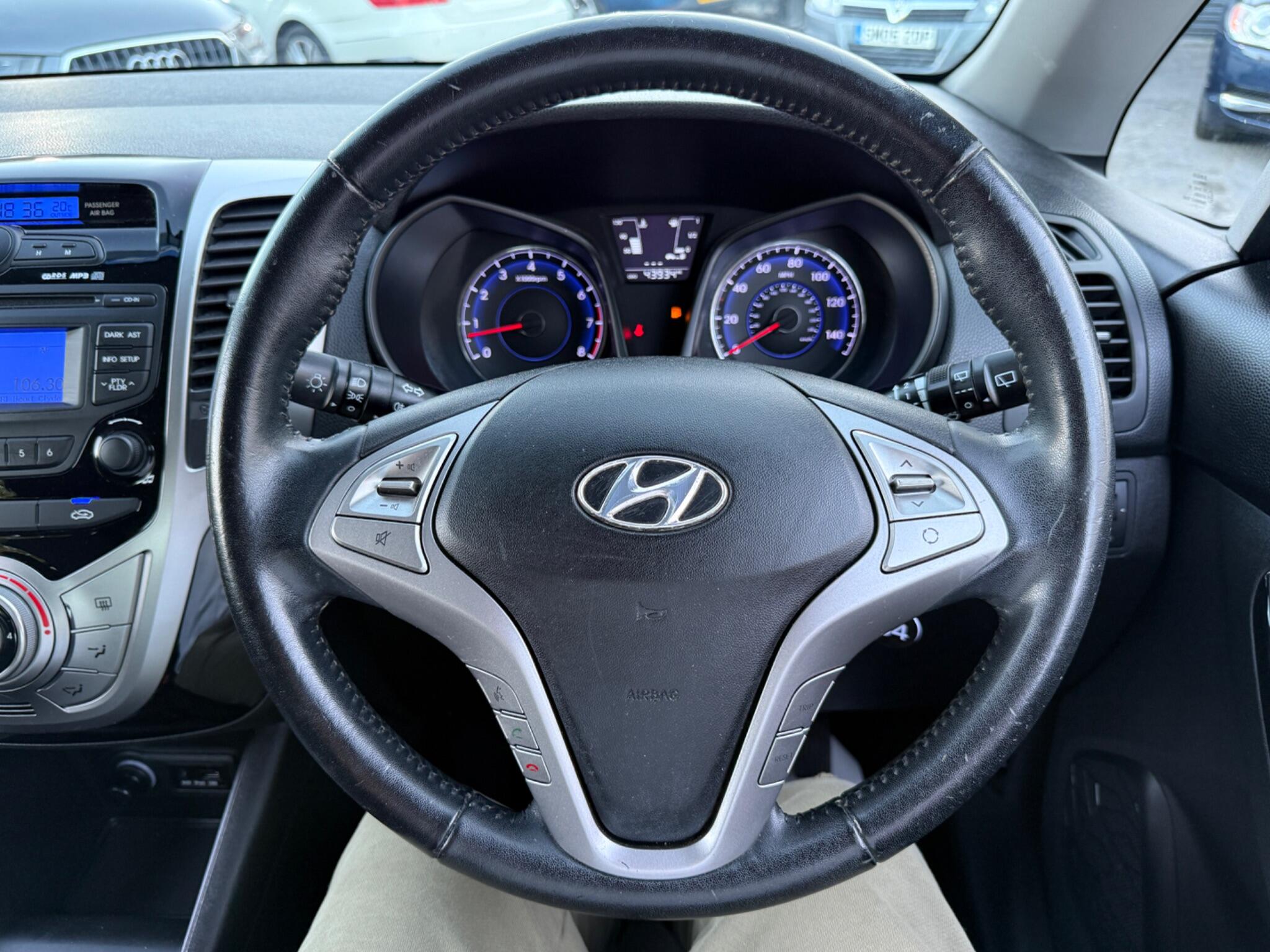 Hyundai ix20 - Image 56