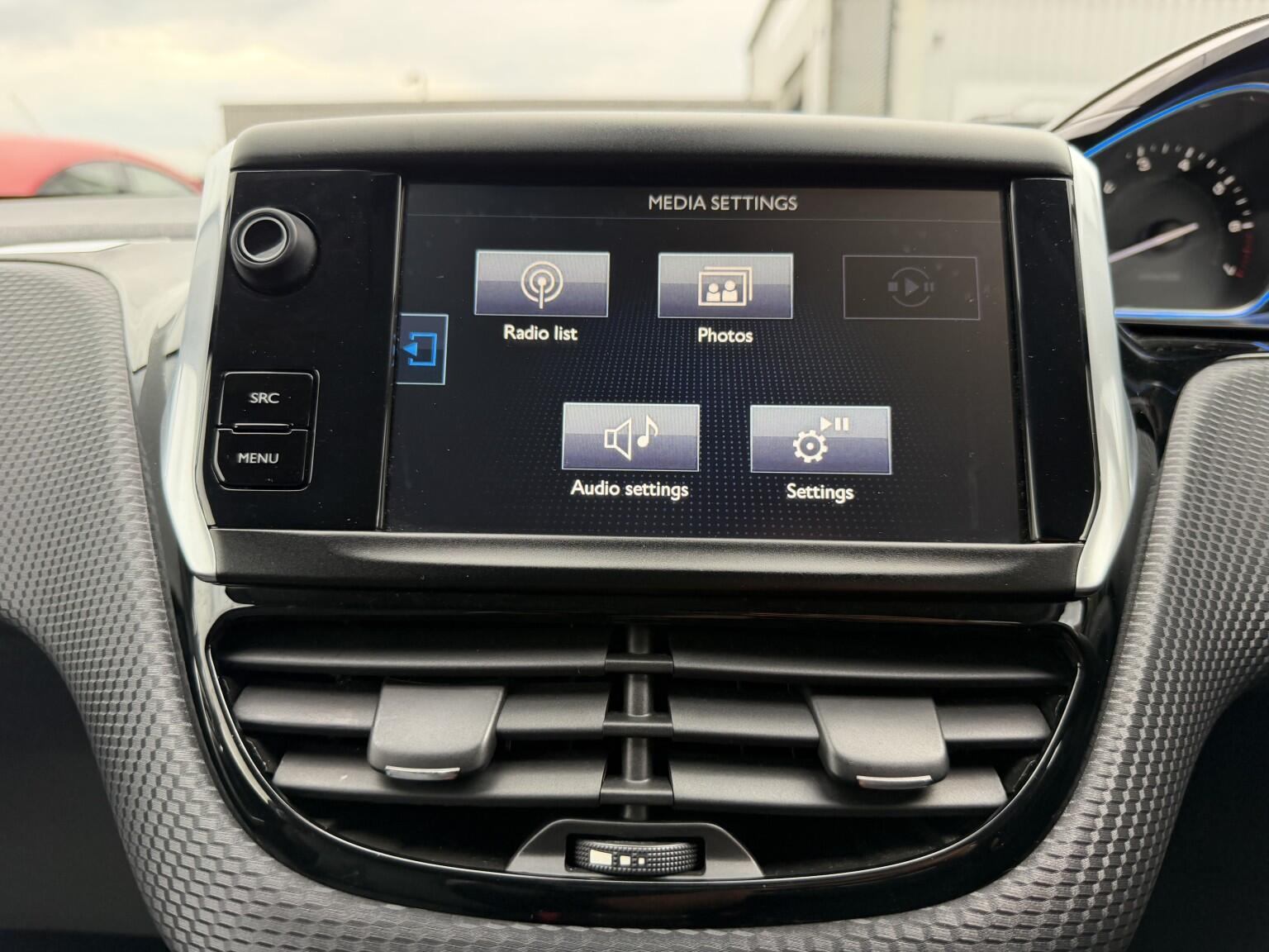 Peugeot 2008 view 34