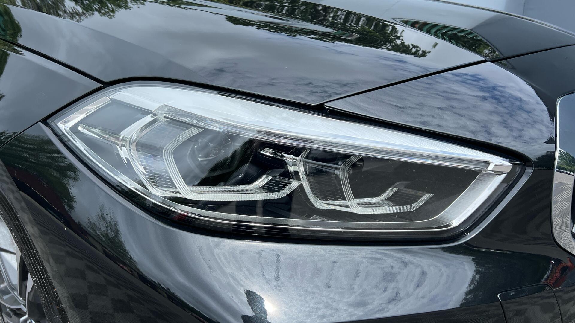 BMW 1 Series view 23