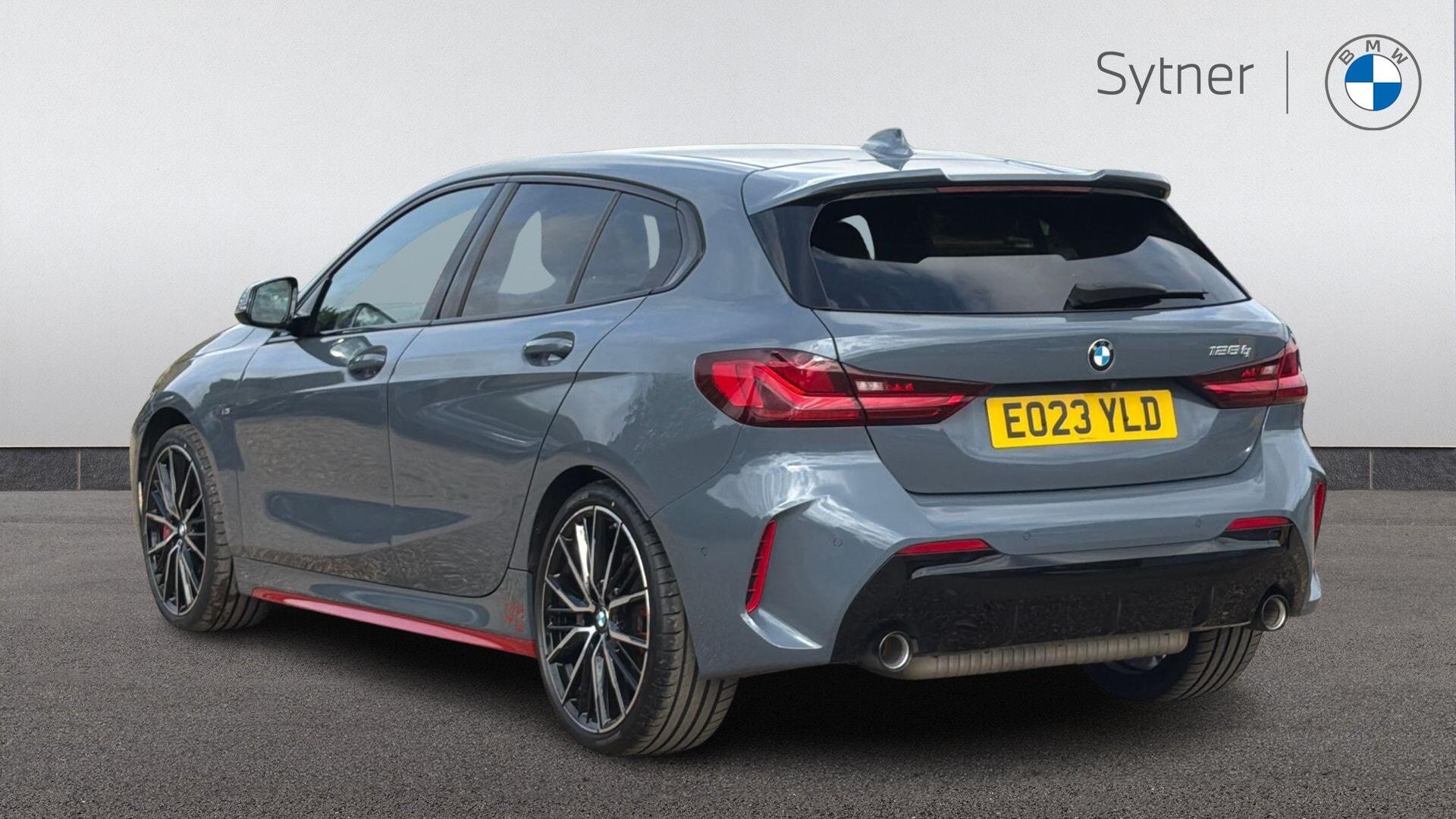 BMW 1 Series view 2