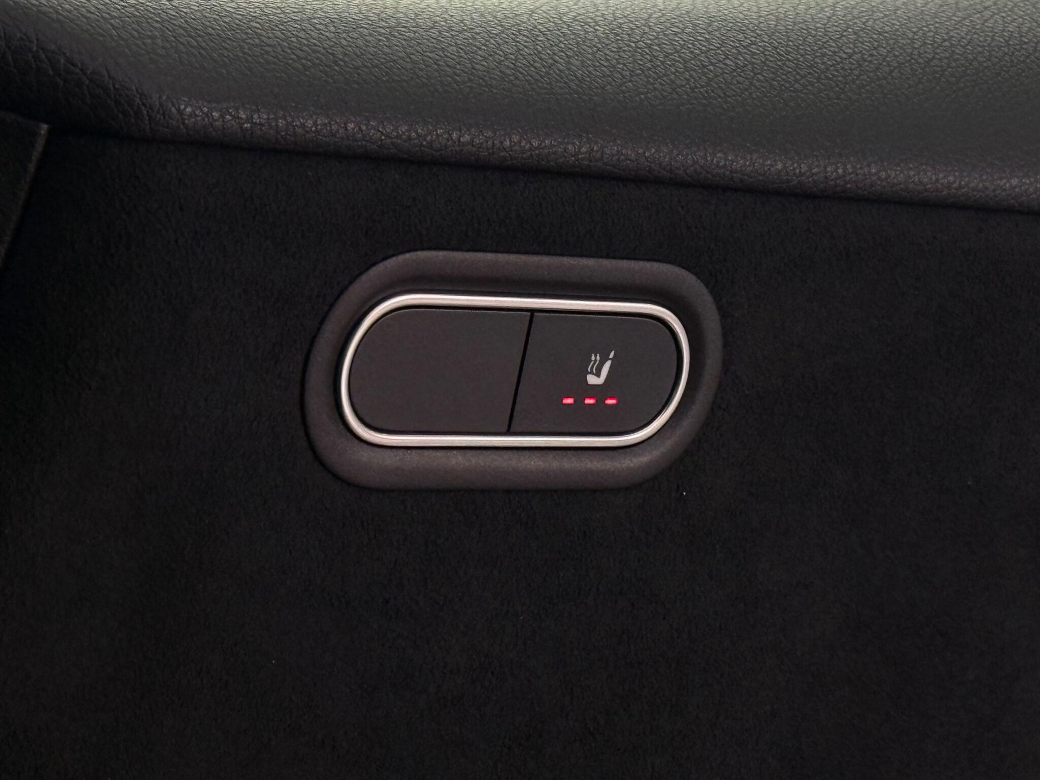 Mercedes-Benz A-Class view 29