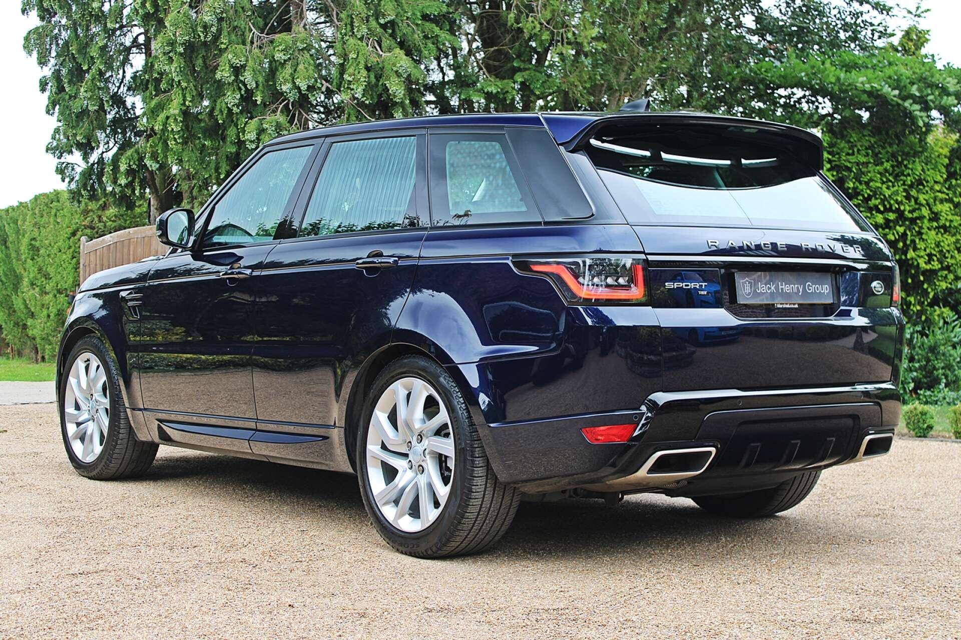 Land Rover Range Rover Sport view 4
