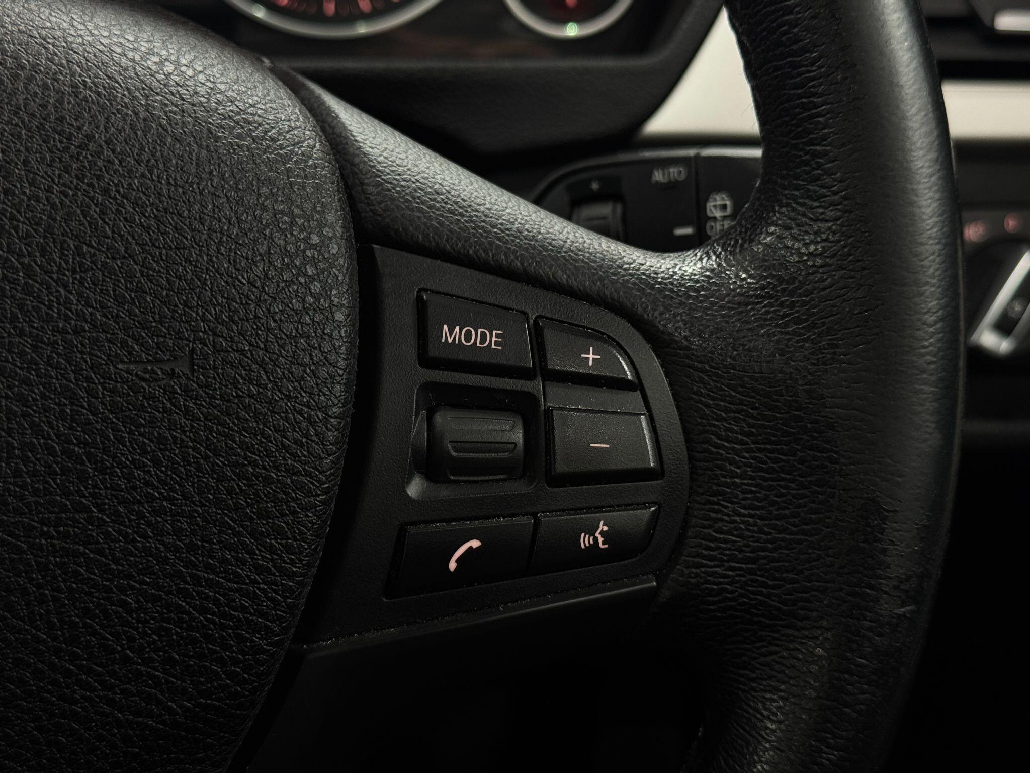 BMW 3 Series view 46