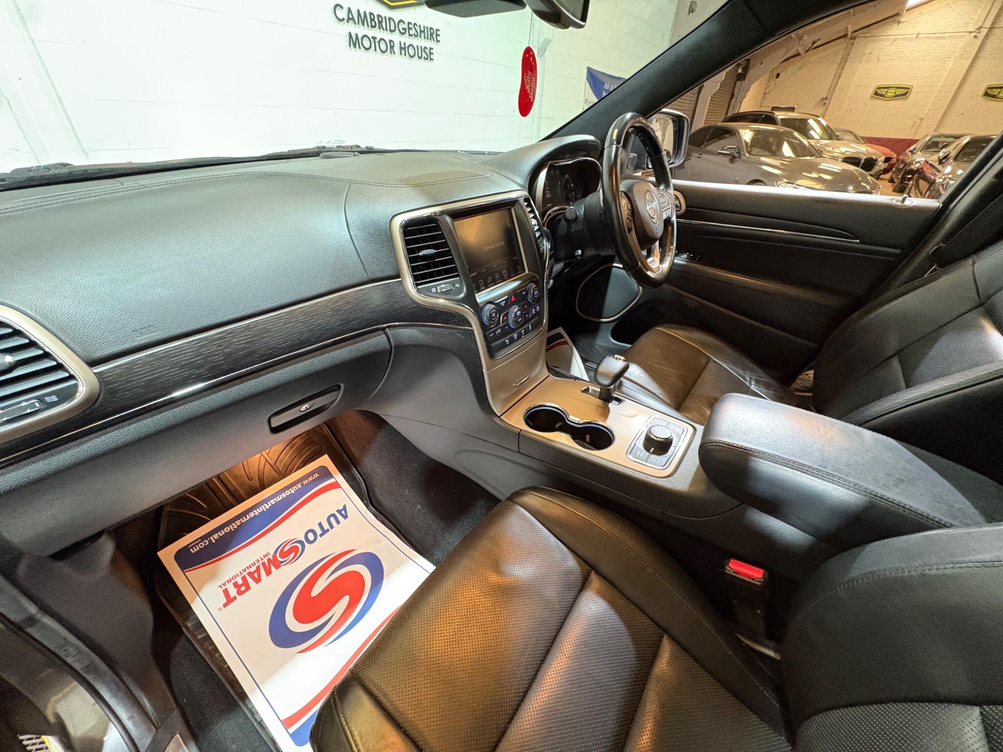 Jeep Grand Cherokee view 63