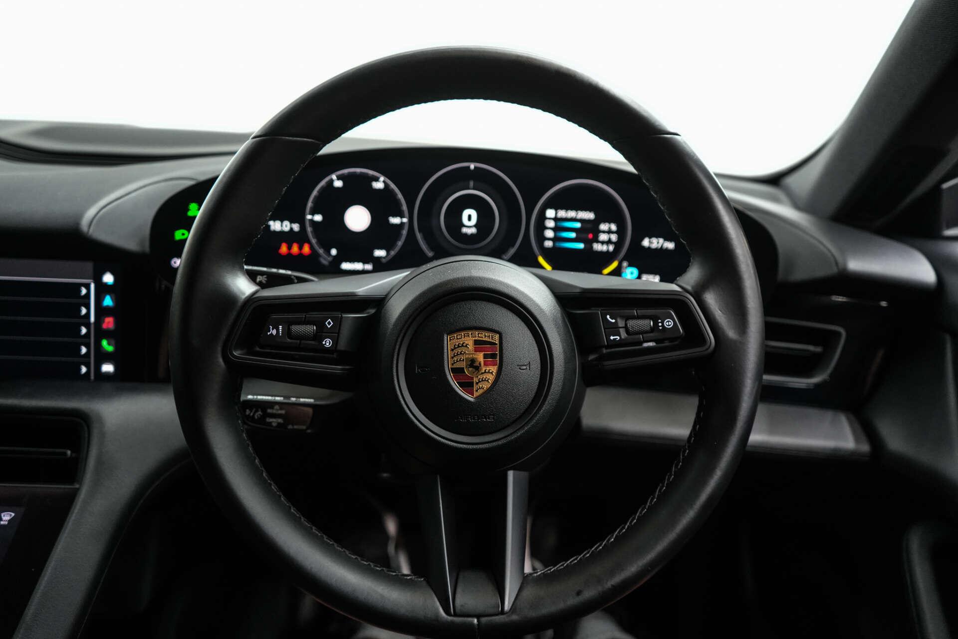 Porsche Taycan view 46