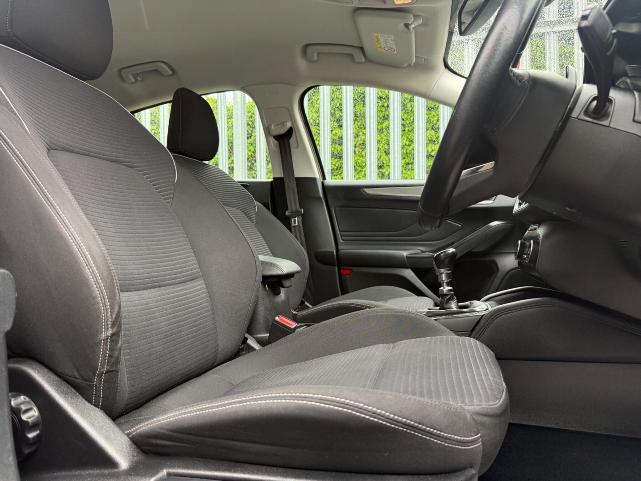 2019 Ford Focus image 46