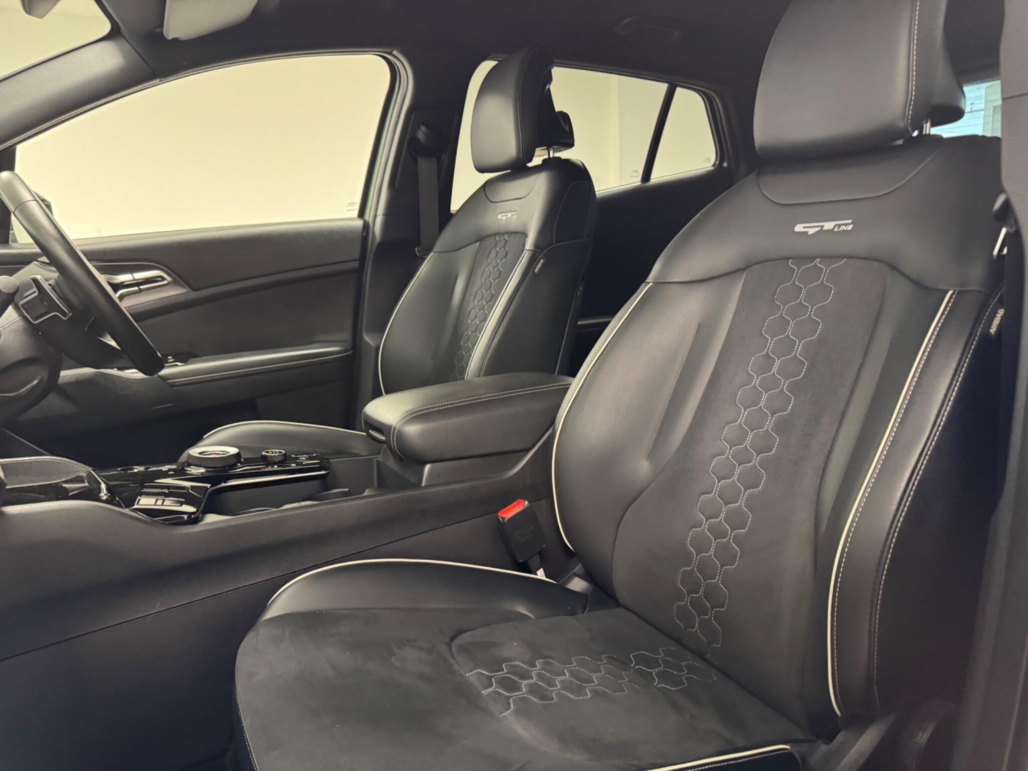 Kia Sportage view 25
