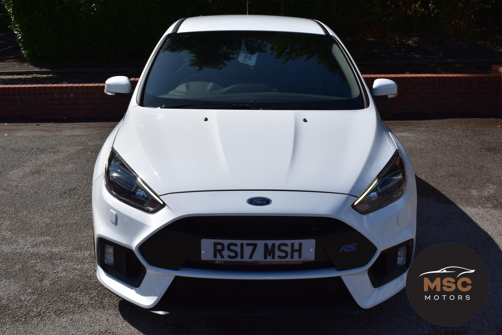 Ford Focus view 3