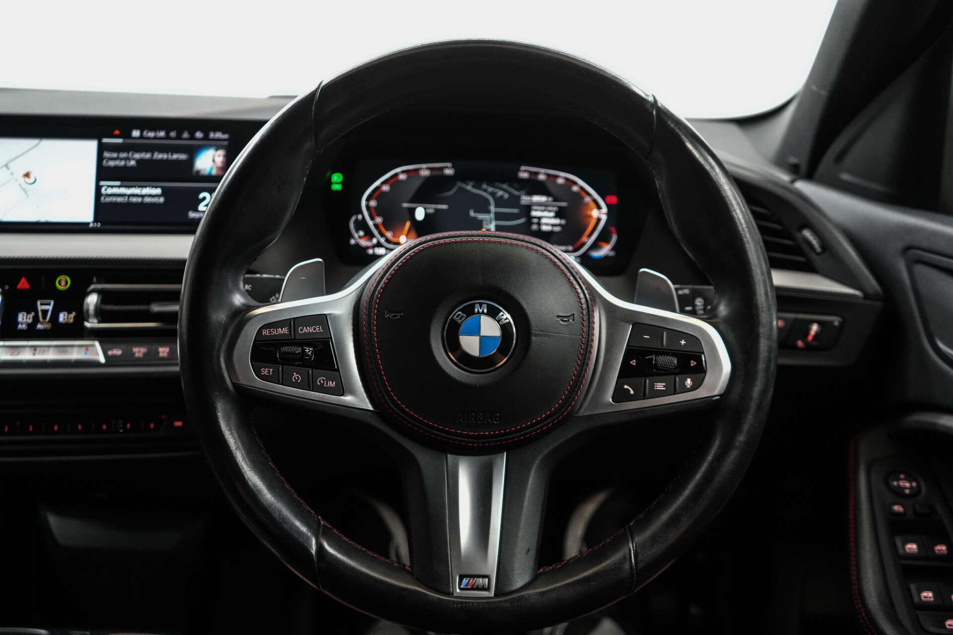 BMW 1 Series view 43