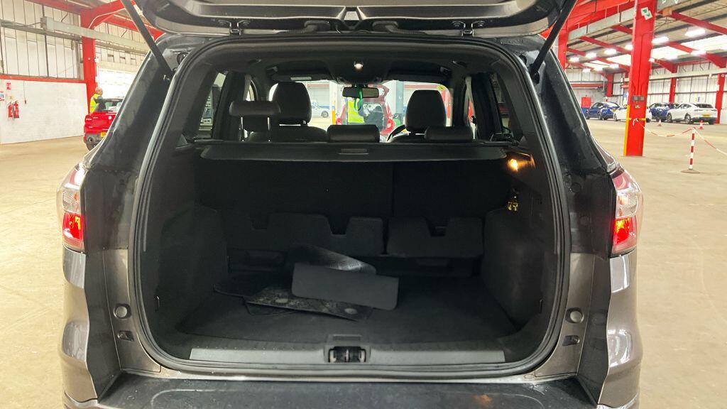 Ford Kuga view 13