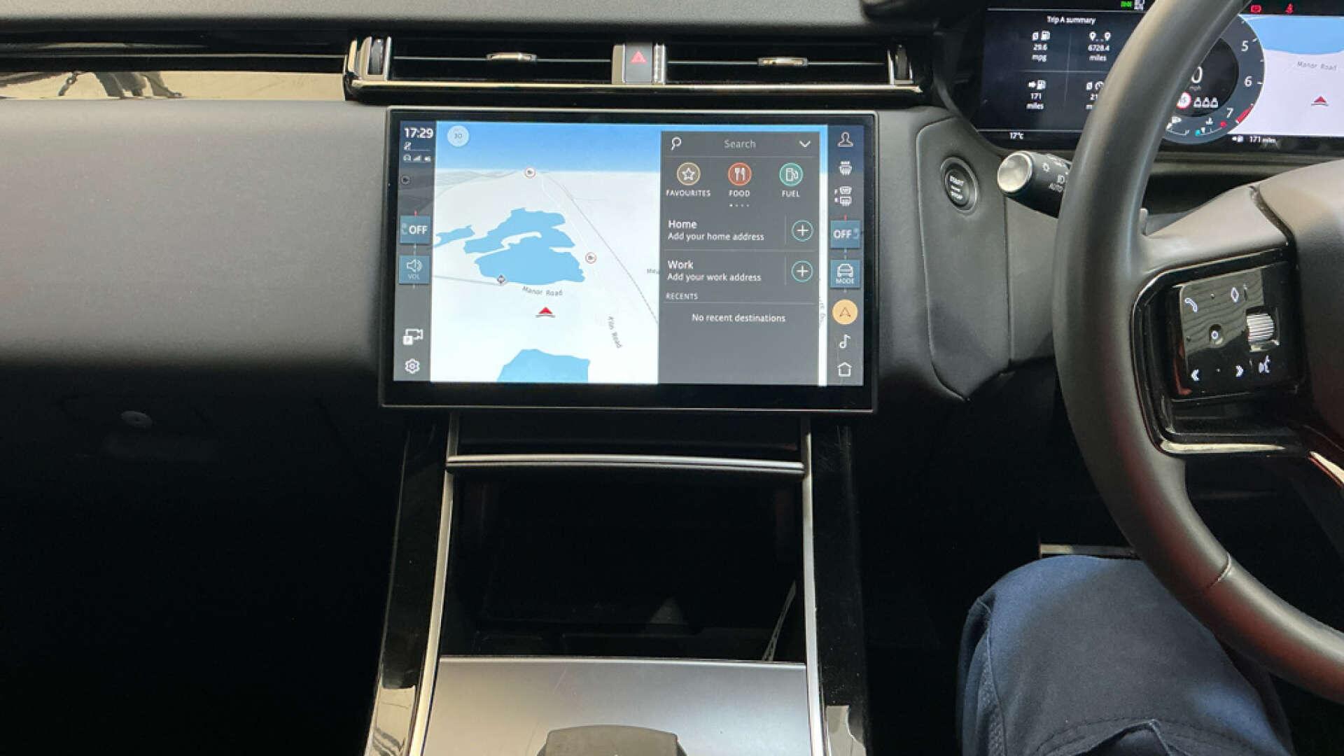 Land Rover Range Rover Velar view 7
