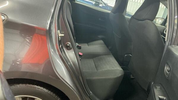 Toyota Yaris view 10