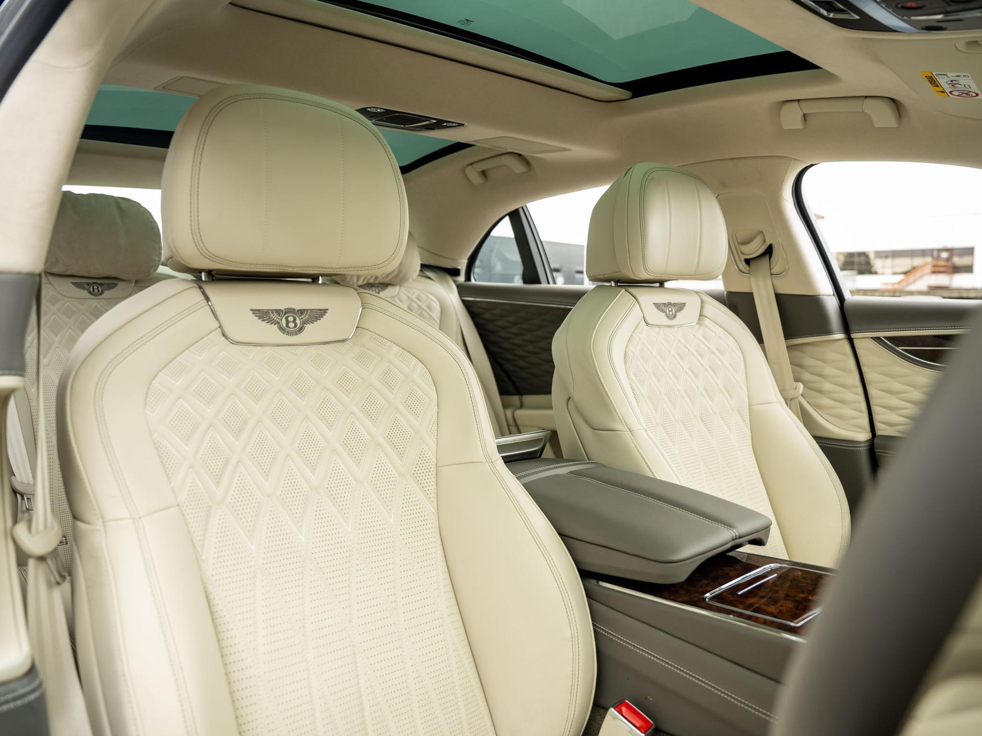 Bentley Flying Spur view 20