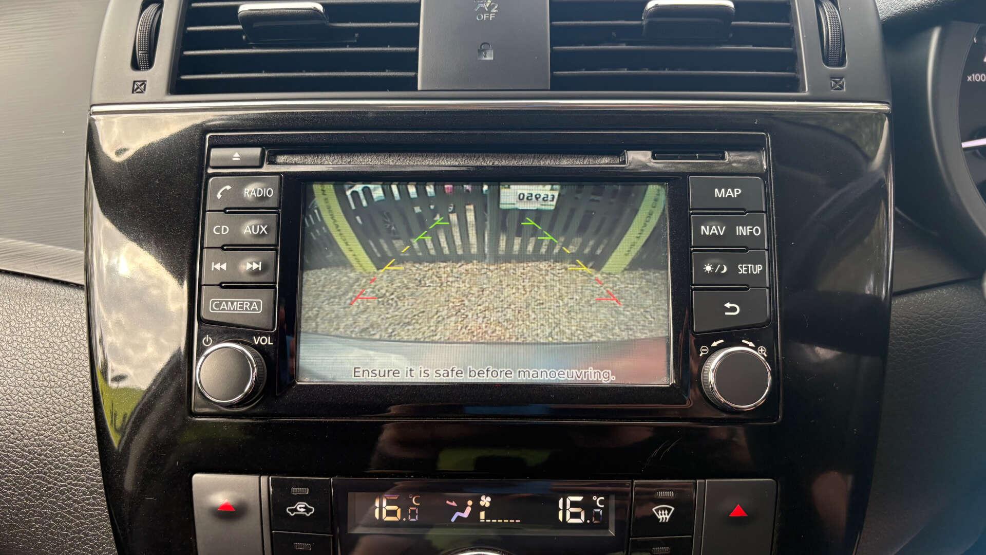 Nissan Pulsar view 4