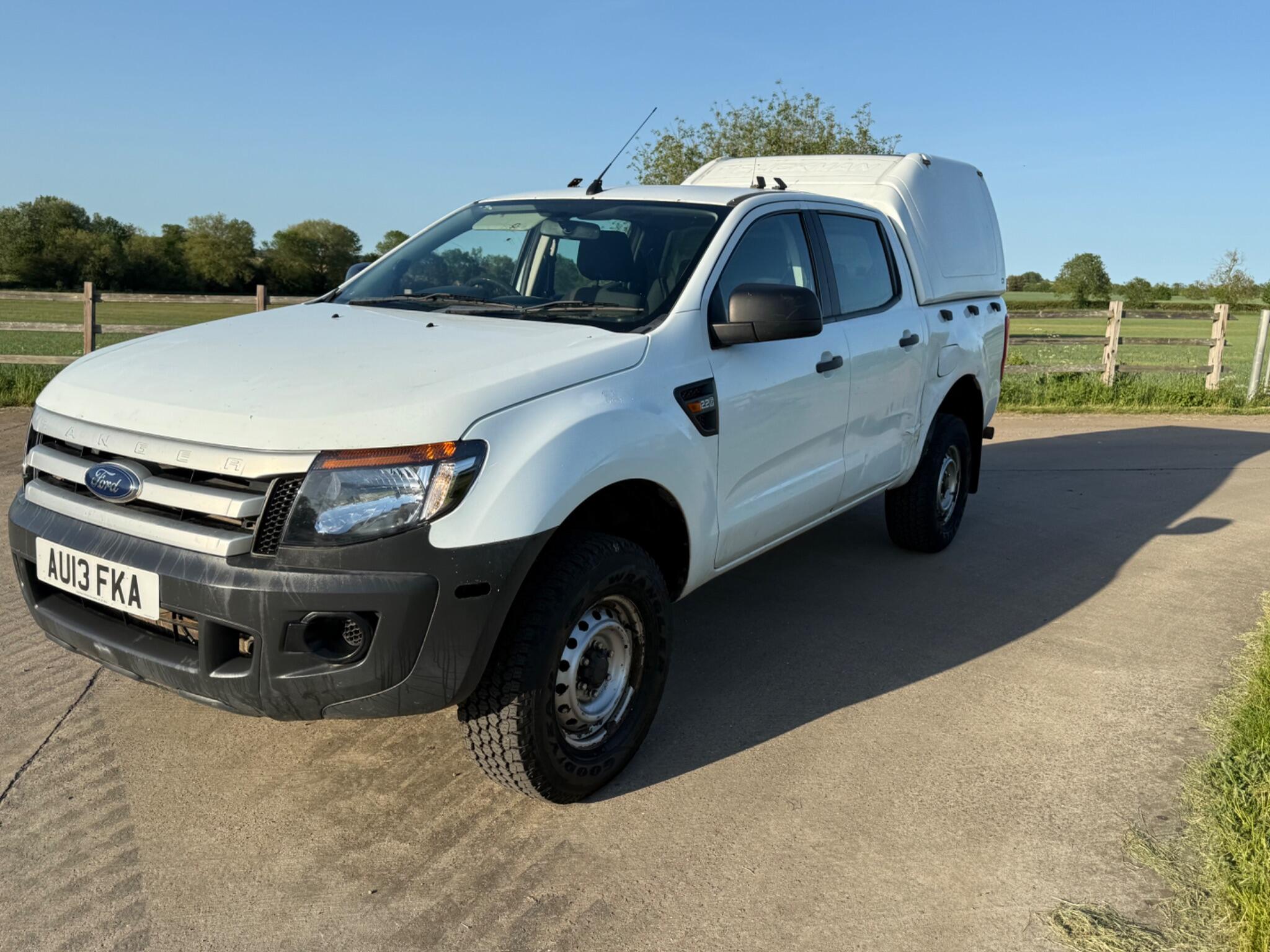 Ford Ranger 2.2 TDCi XL Super Cab Pickup 4WD Euro 5 4dr — photo 2 of 98