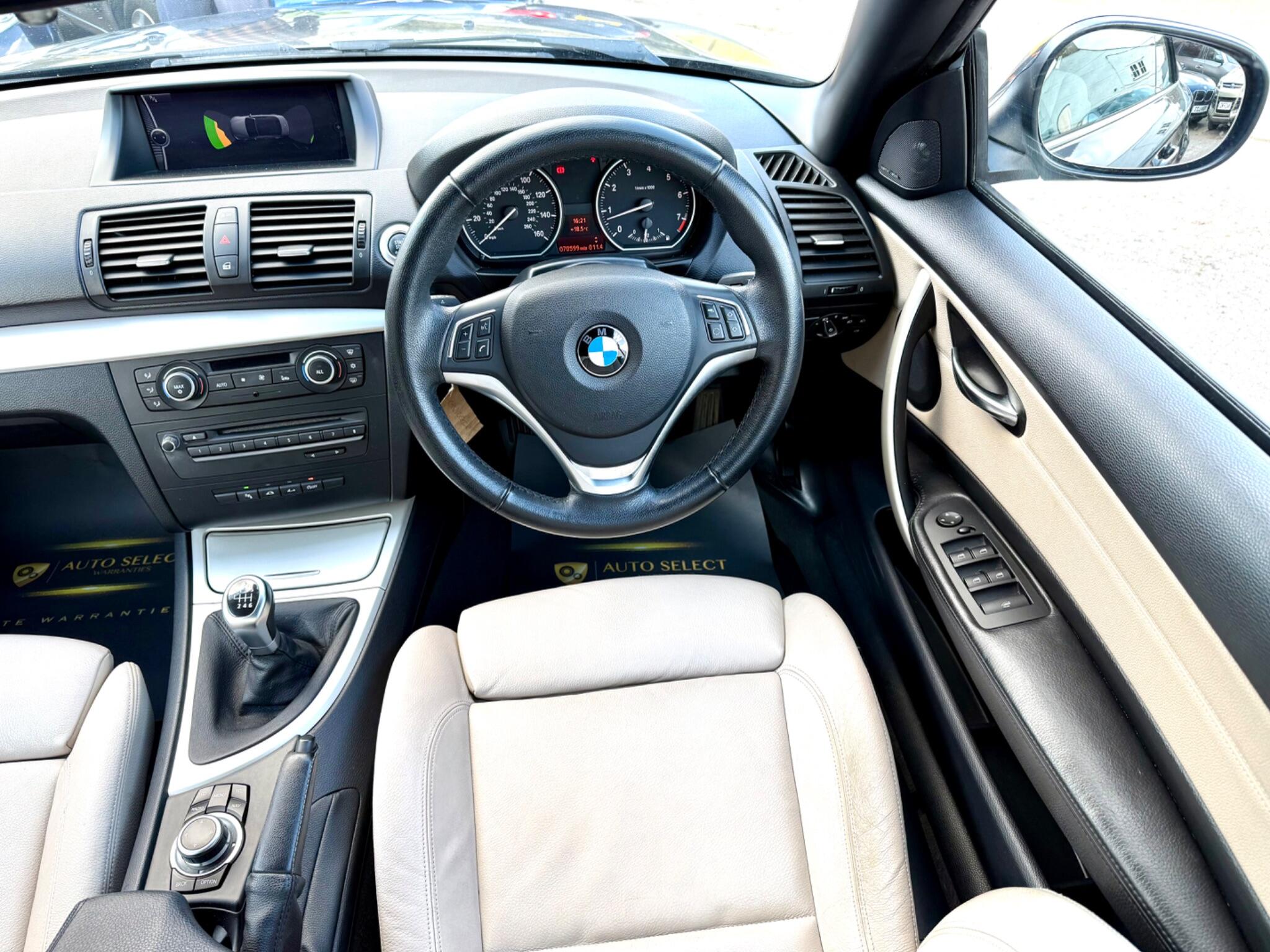 2012 BMW 1 Series image 34