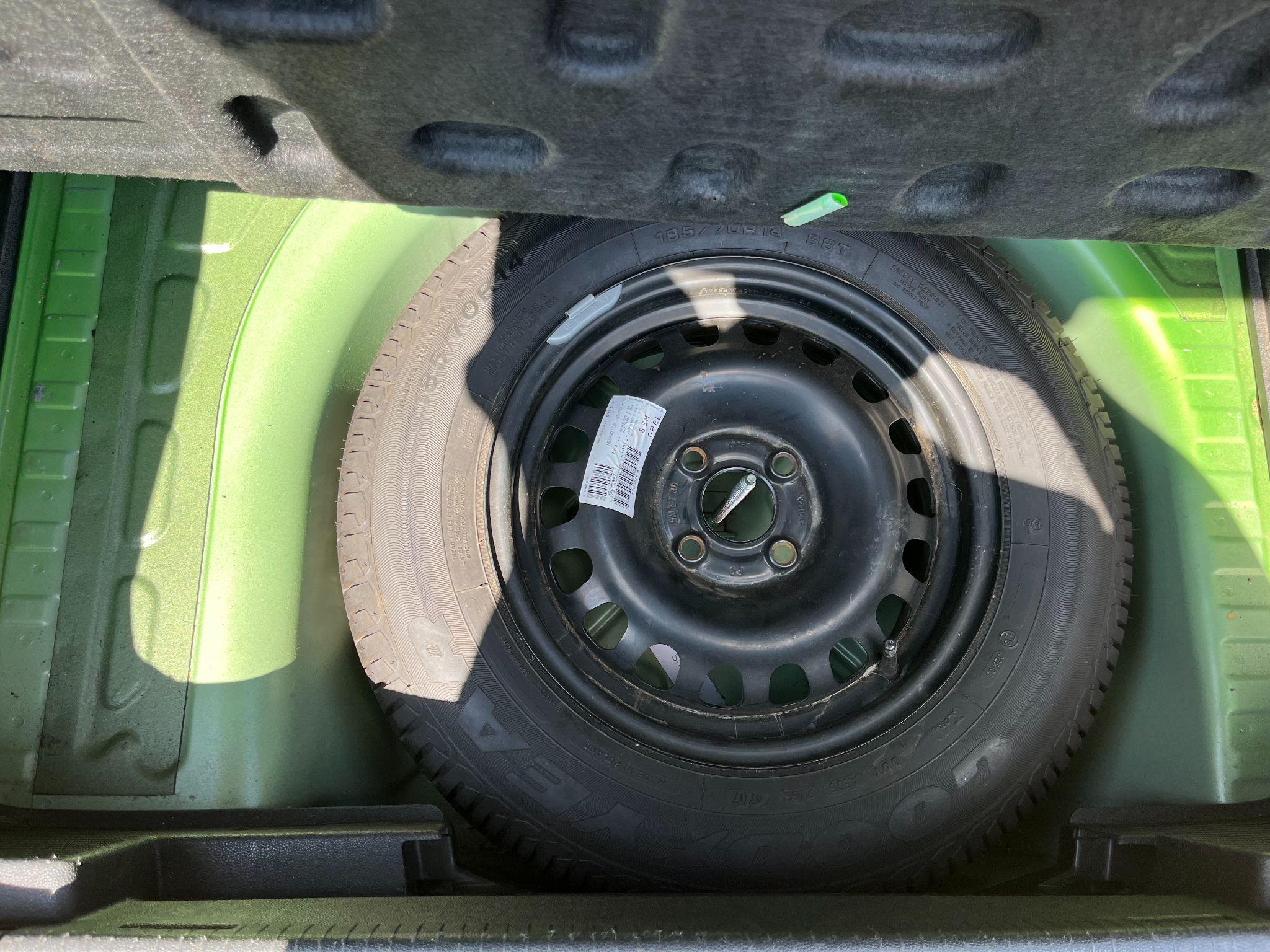 Vauxhall Corsa view 38