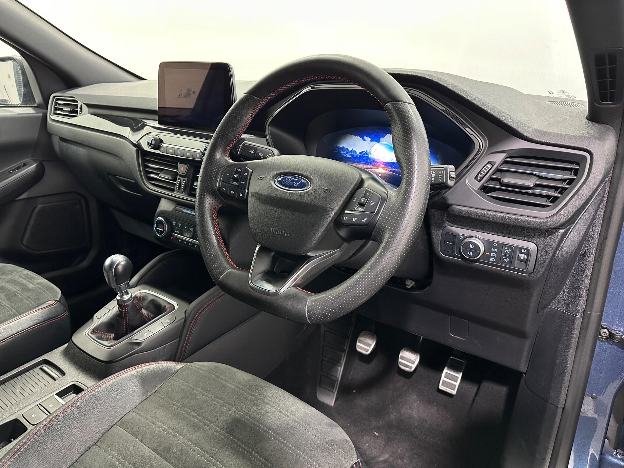 Ford Kuga view 11