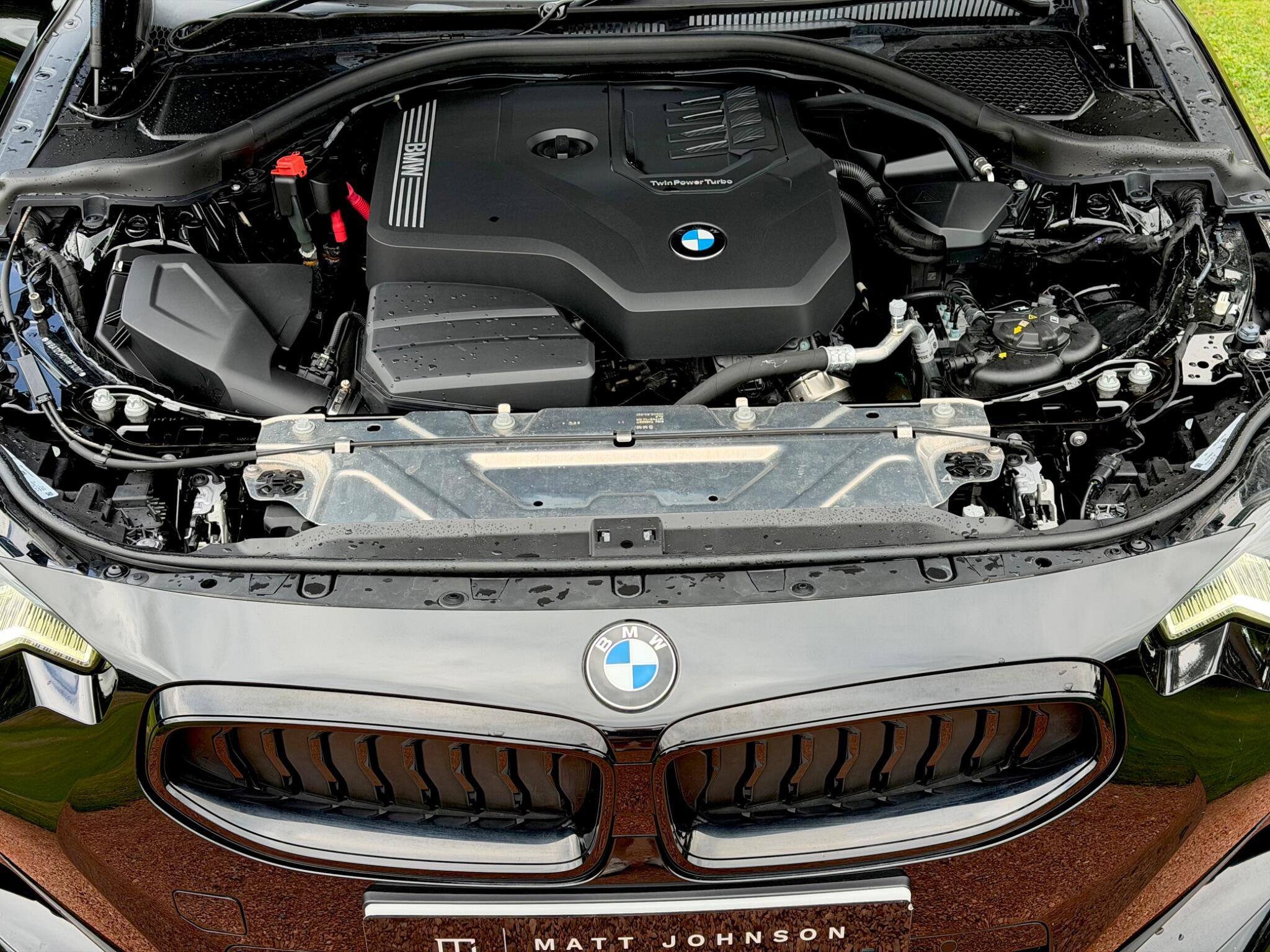 BMW 2 Series view 26
