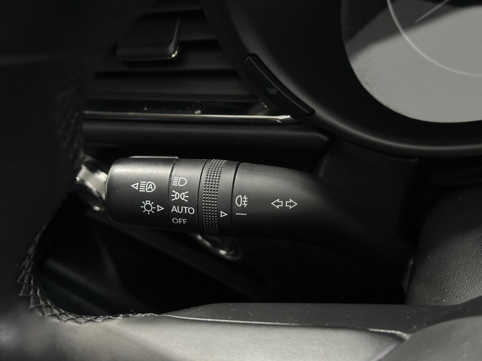 Mazda CX-30 view 14