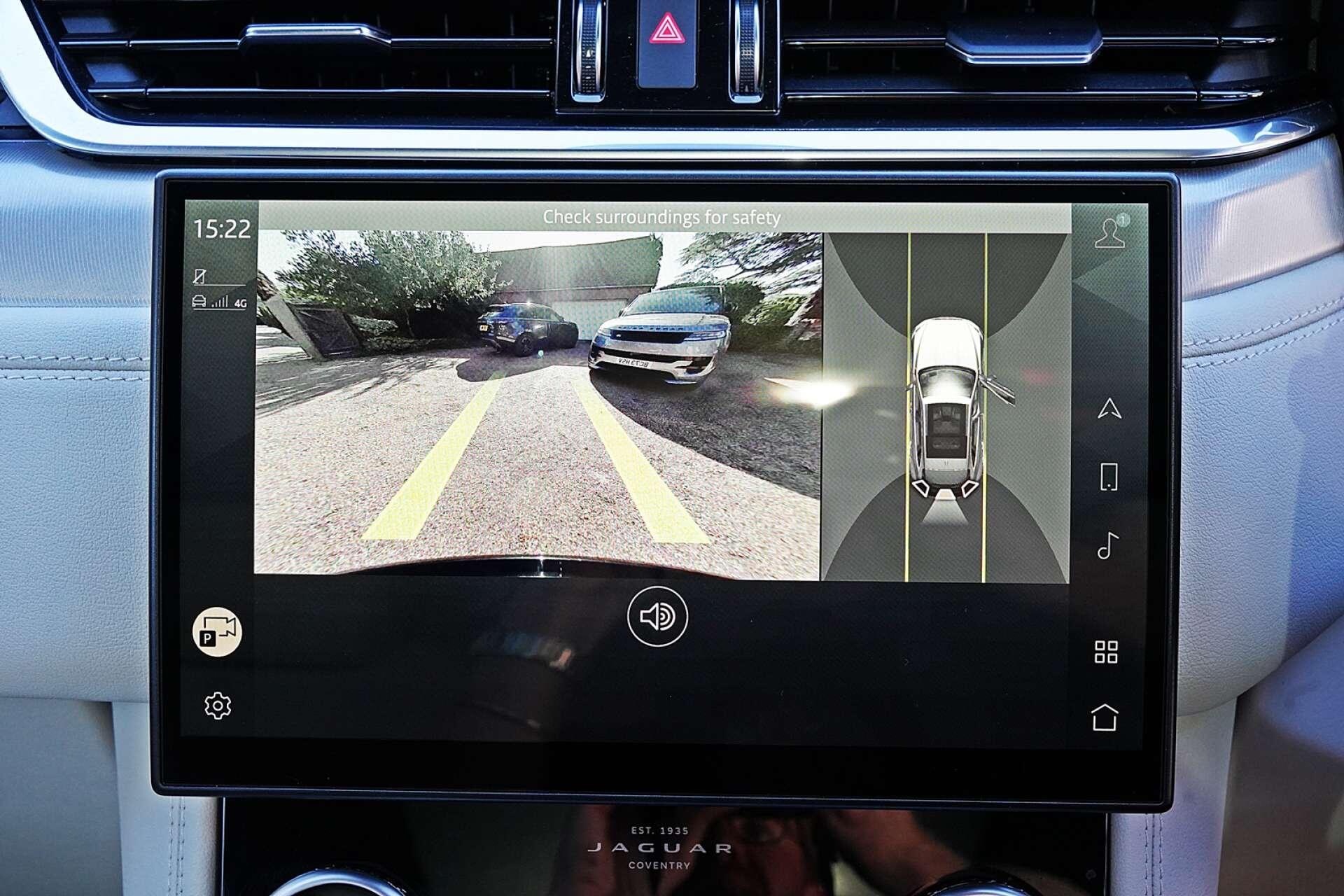 Jaguar F-Pace view 30