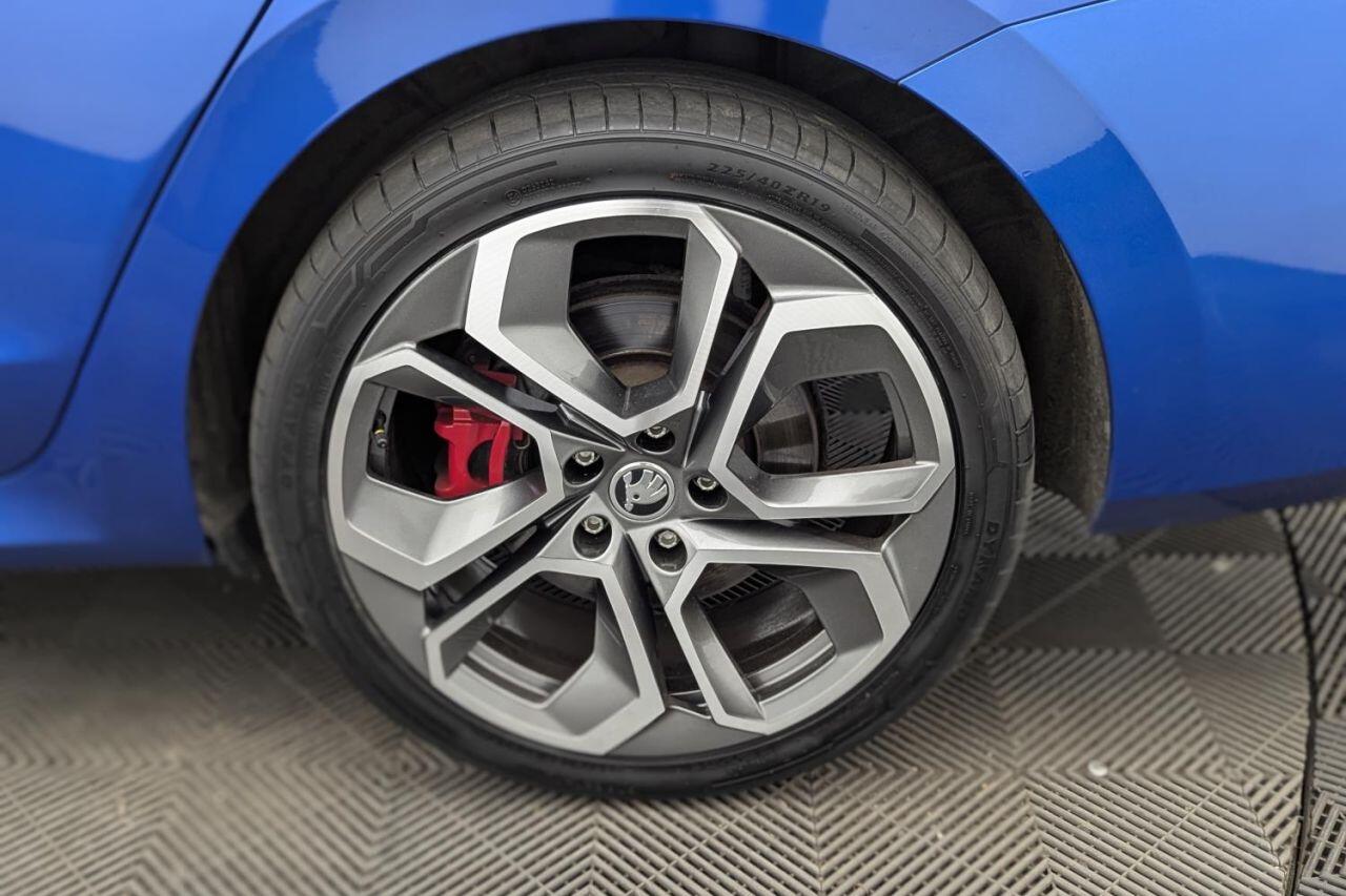 Skoda Octavia view 65