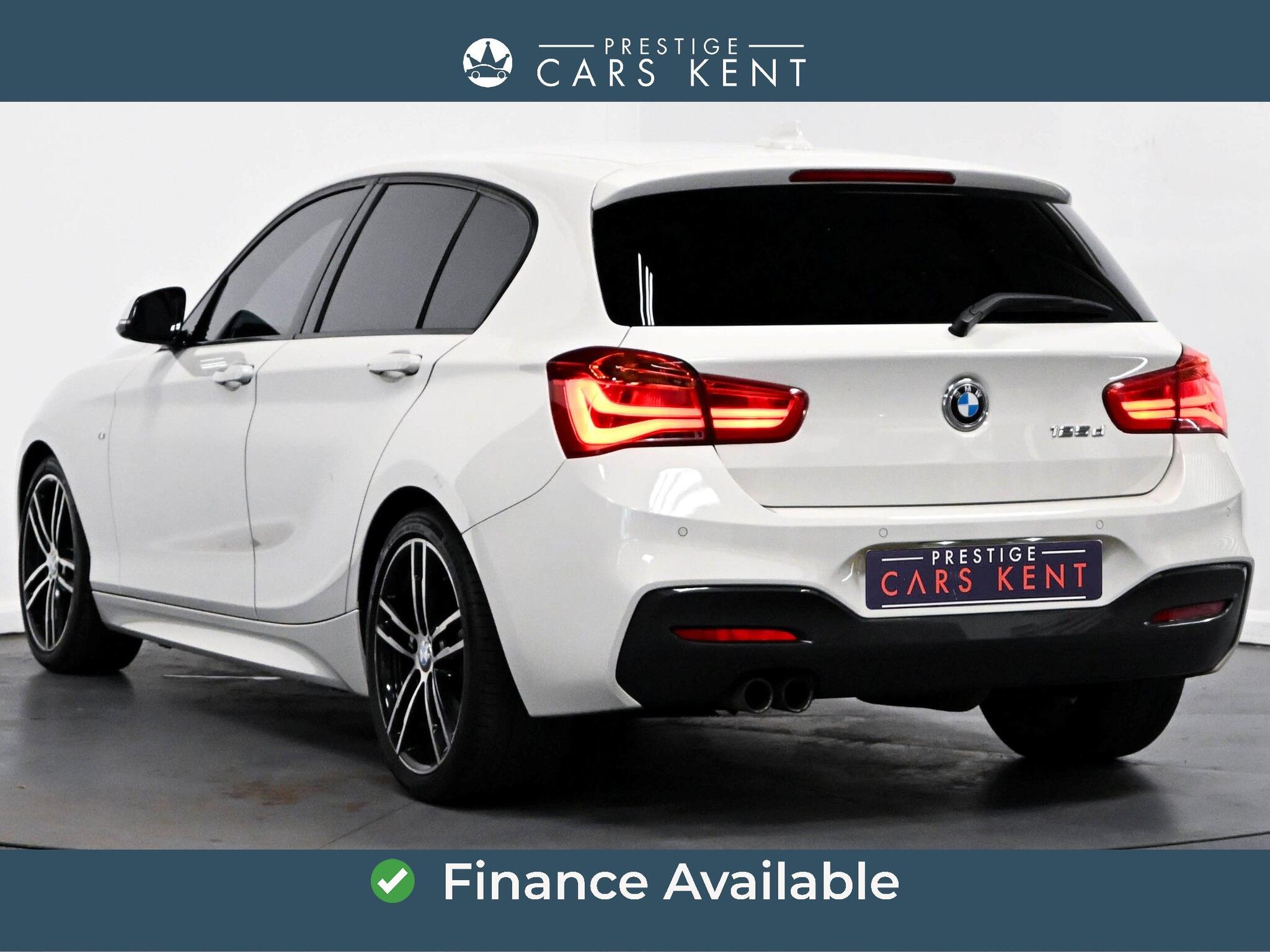 BMW 1 Series view 3