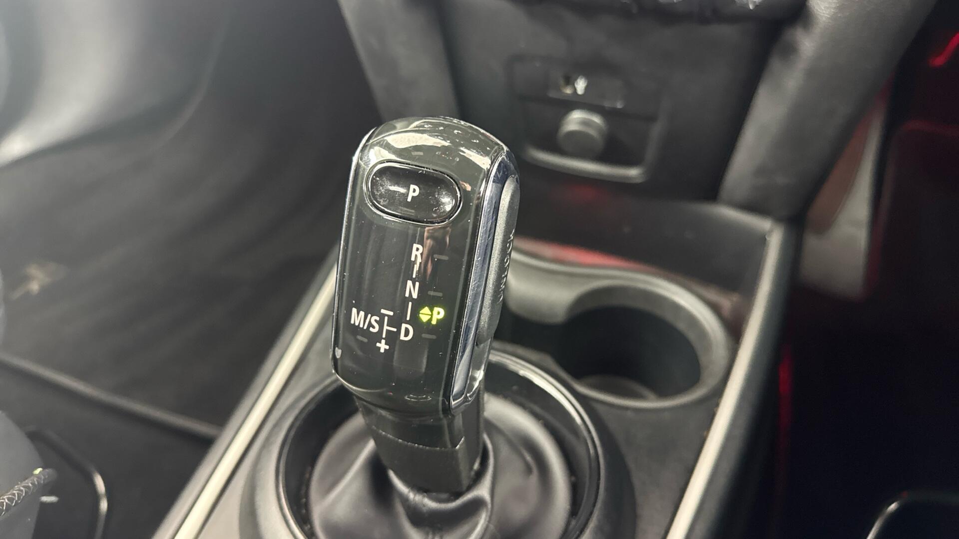MINI Countryman view 32