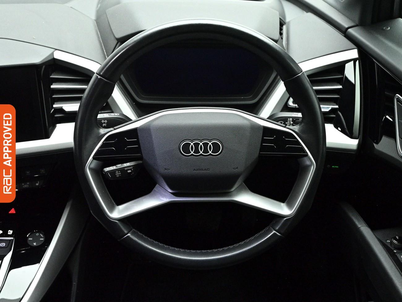 Audi Q4 E-Tron view 10