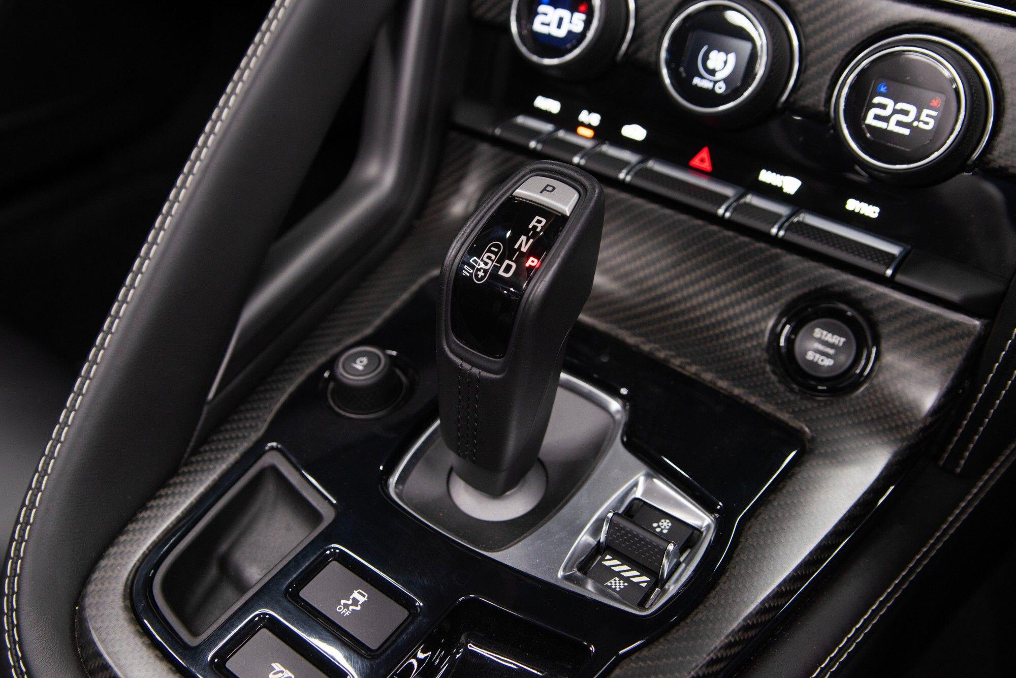 Jaguar F-Type view 46
