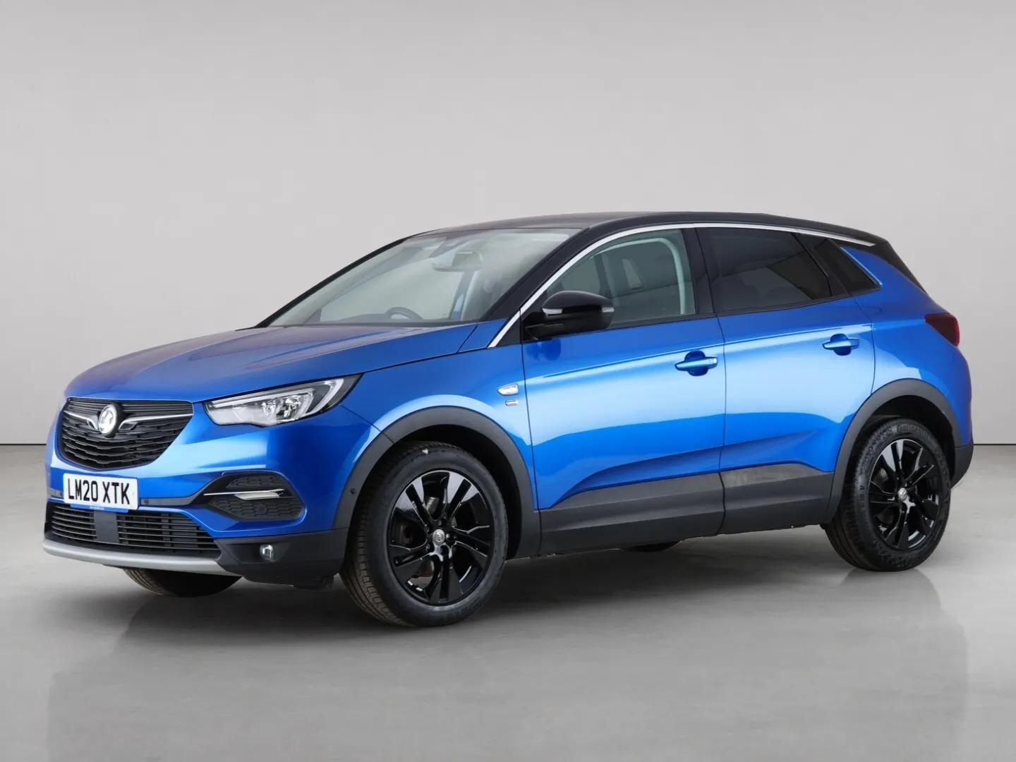 Vauxhall Grandland X view 2