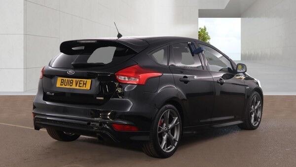 Ford Focus view 2