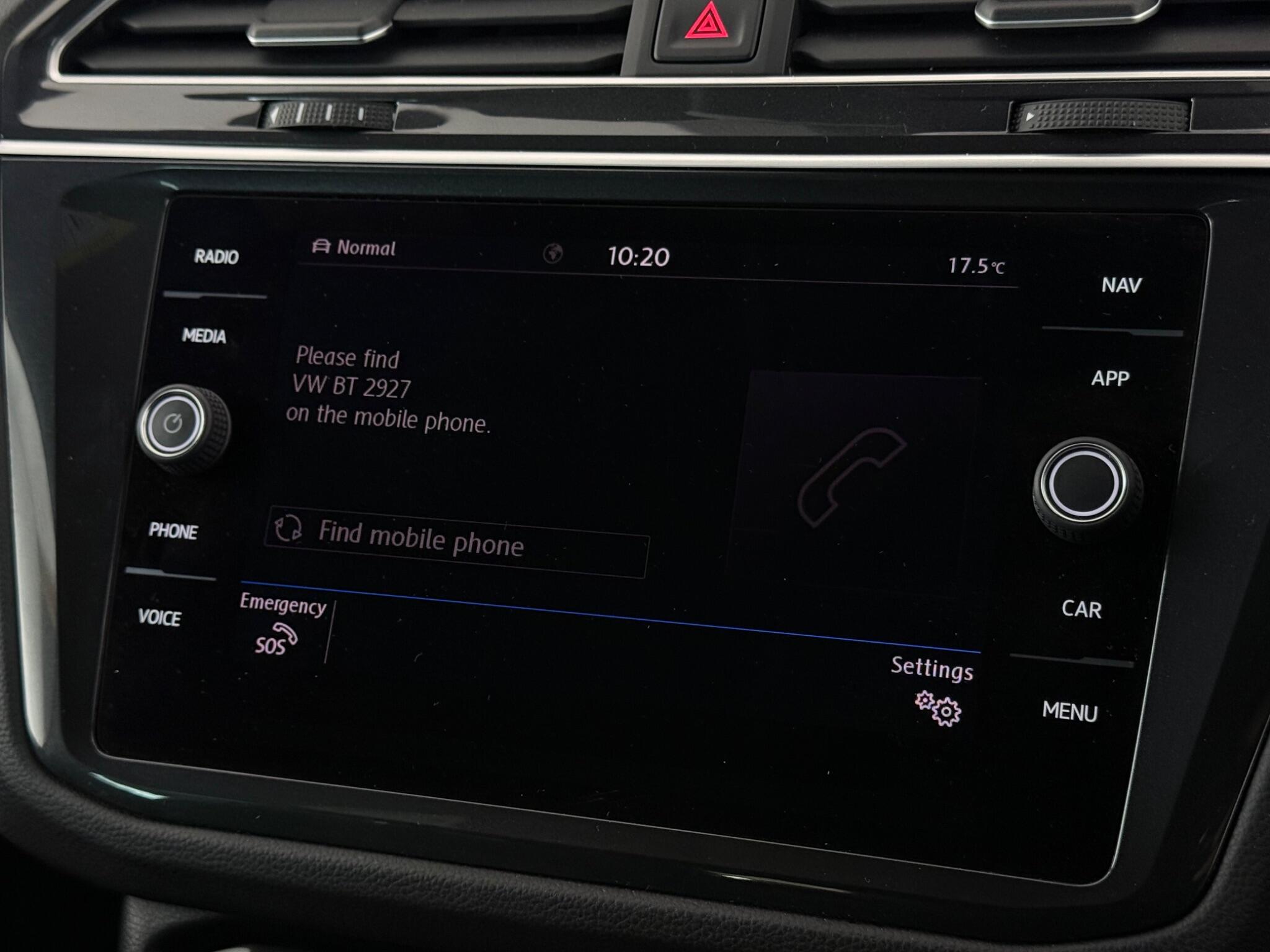 Volkswagen Tiguan view 24