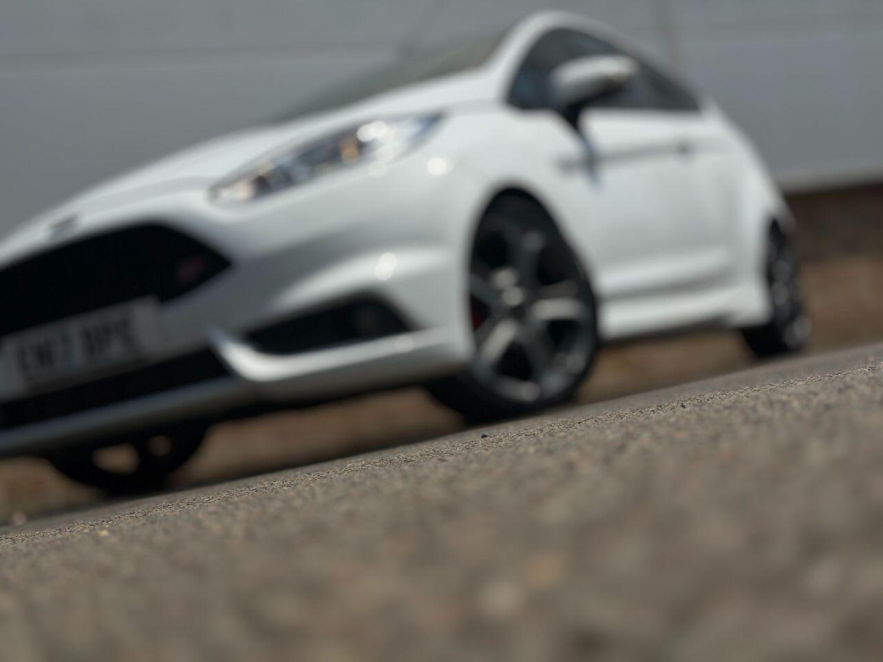 Ford Fiesta view 39
