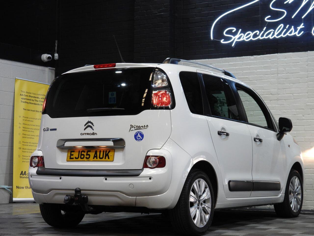Citroen C3 Picasso view 5