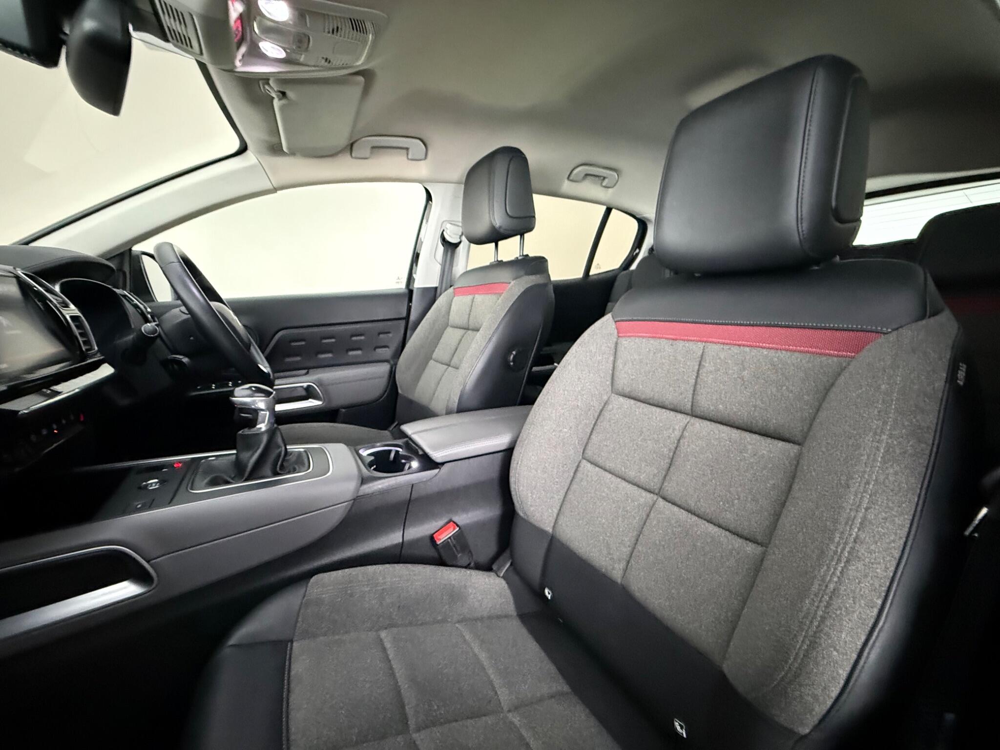 Citroen C5 Aircross view 10