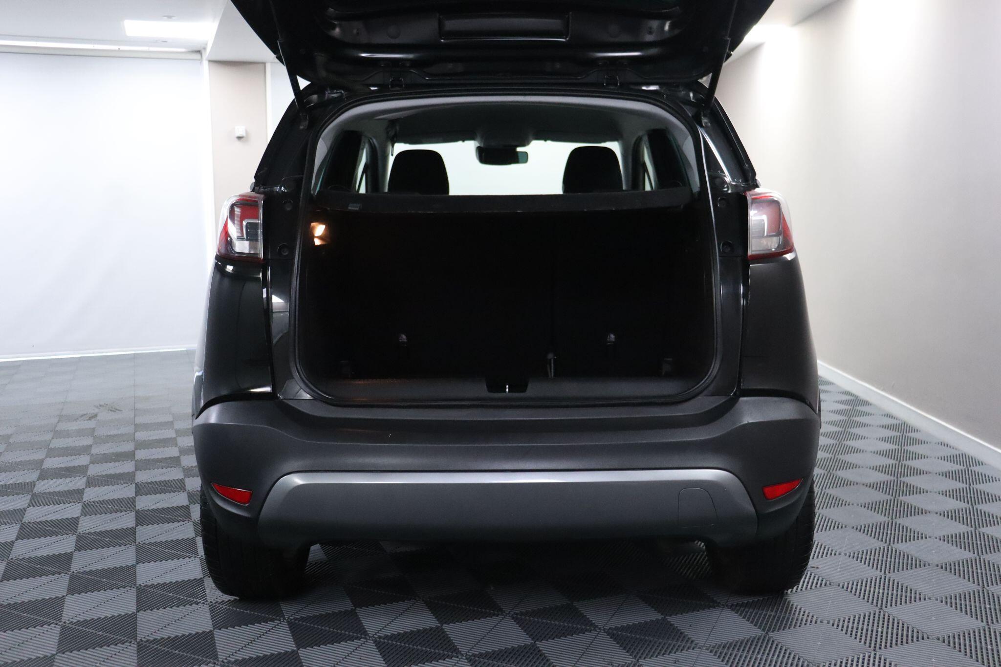 Vauxhall Crossland X view 14