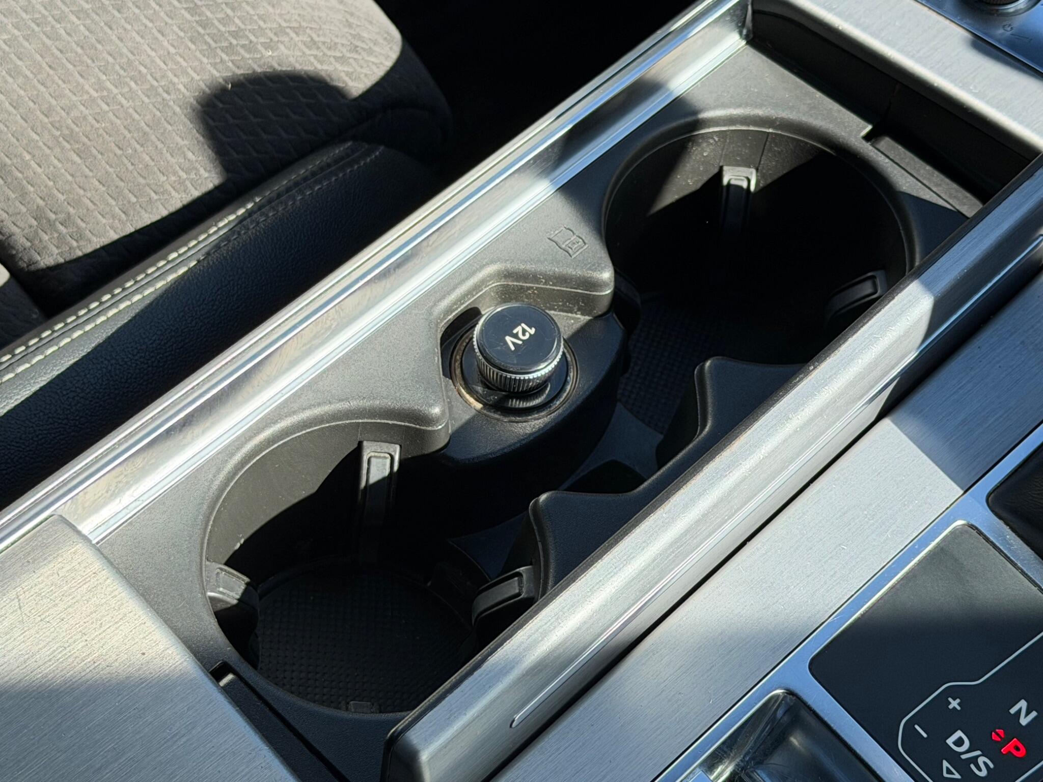 Audi A6 view 45