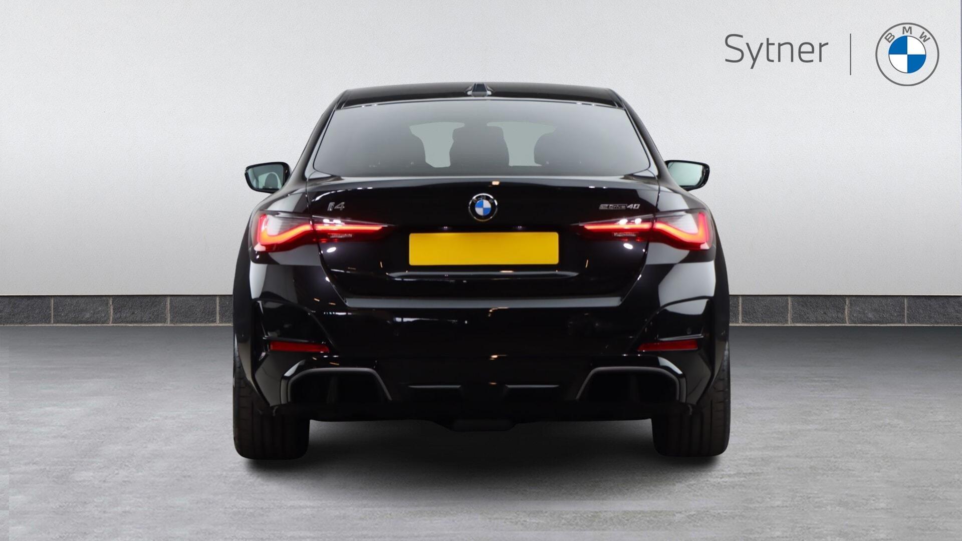 BMW i4 view 15