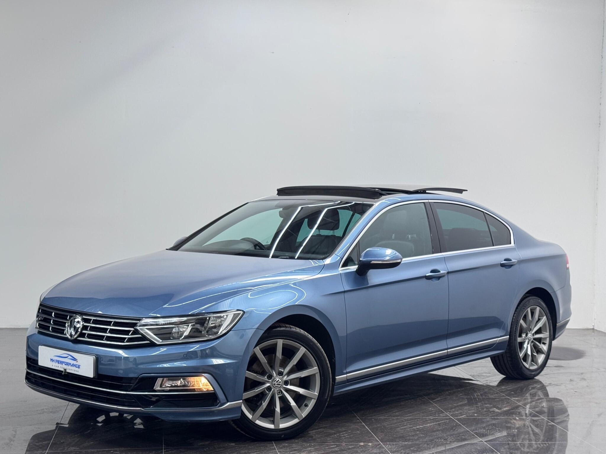 Volkswagen Passat view 12