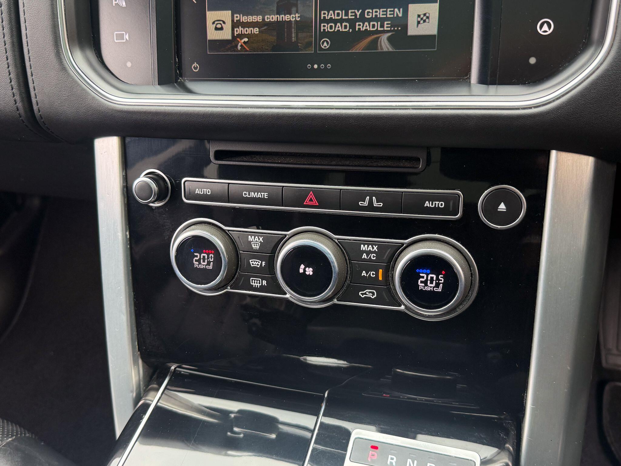 Land Rover Range Rover view 27