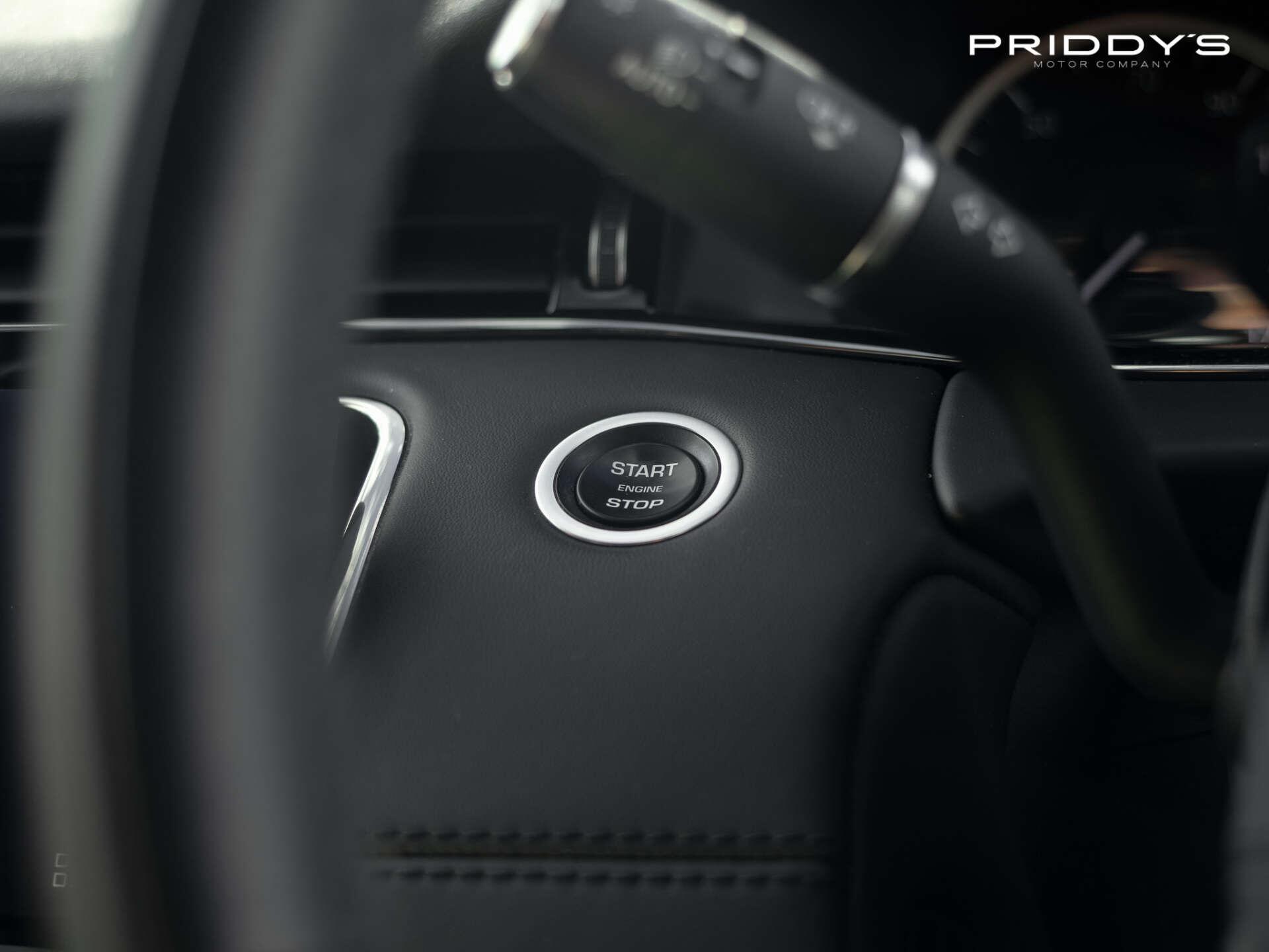 Land Rover Range Rover Evoque view 45